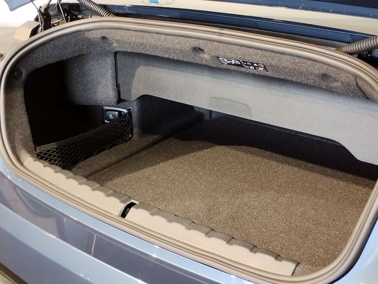 G** 4**i C********** B** 2**i RHD