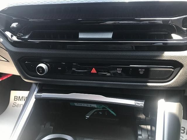 318i Touring RHD
