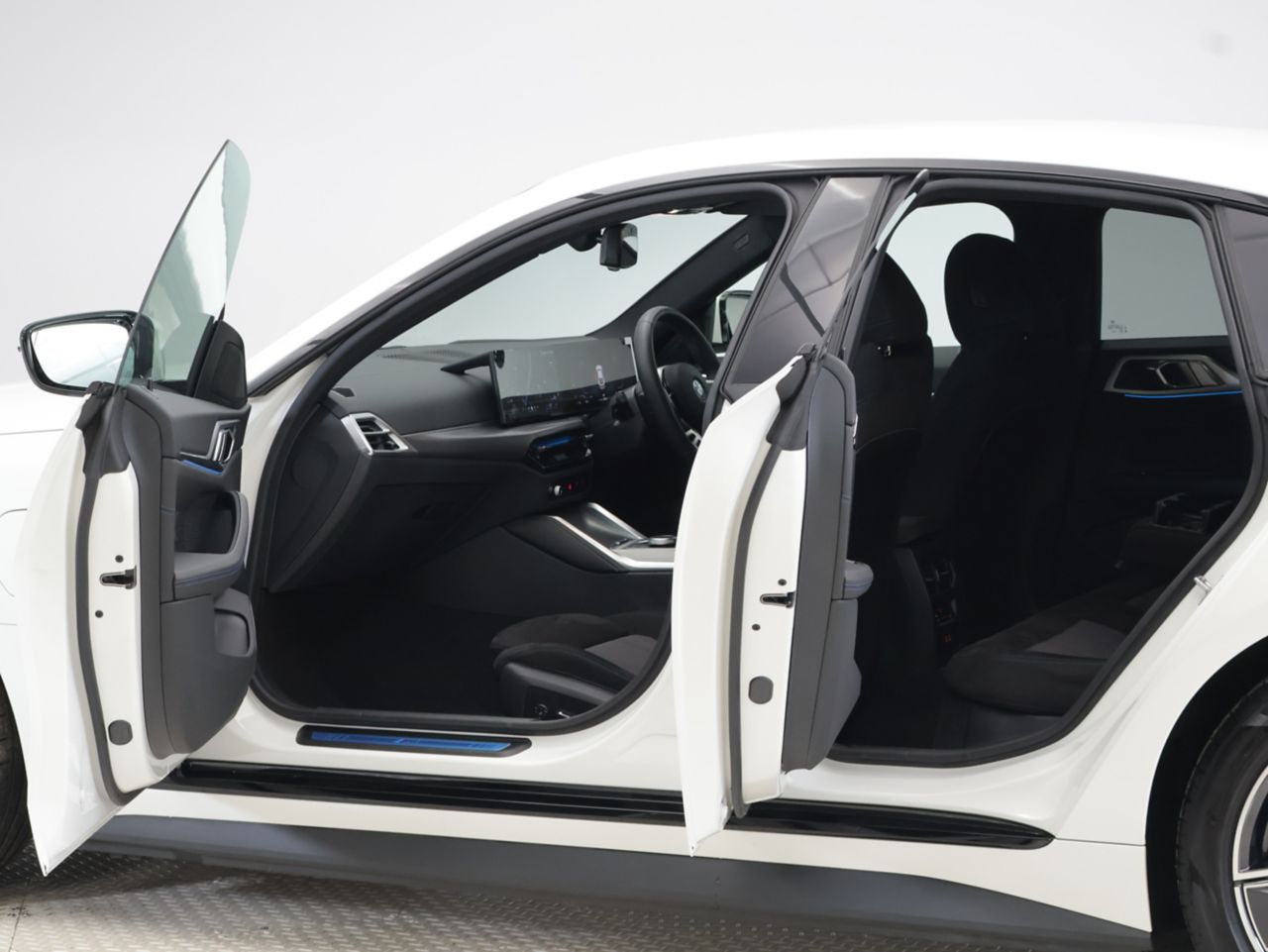 G26 i4 eDrive 40 LCI