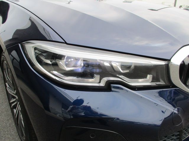 G21 320d xDrive Touring RHD