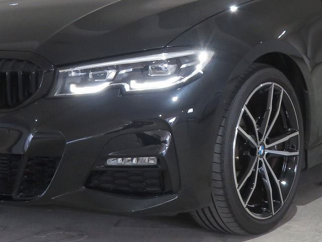 G21 320d xDrive Touring RHD