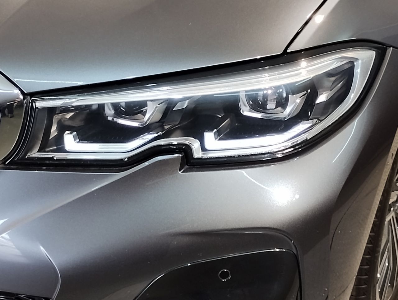 G20 320i Saloon RHD MX