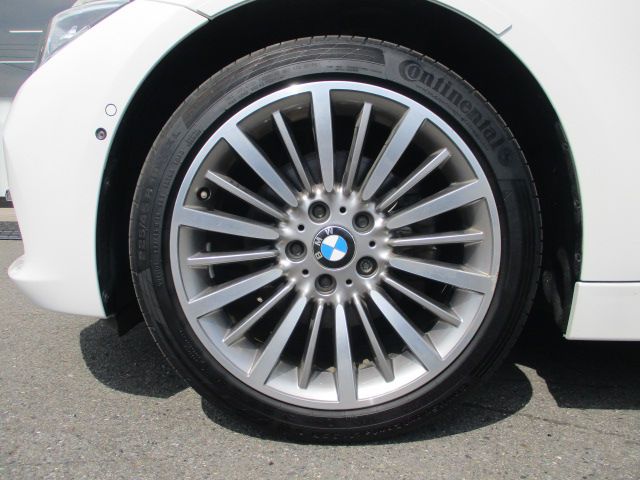 320I TOURING RHD