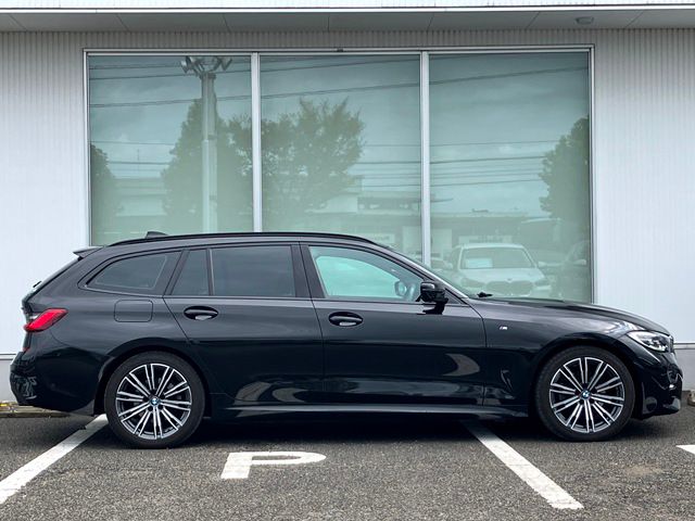 G21 320d xDrive Touring RHD
