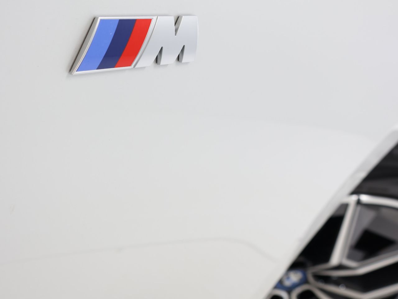 BMW i5 eDrive40 Sedan RHD