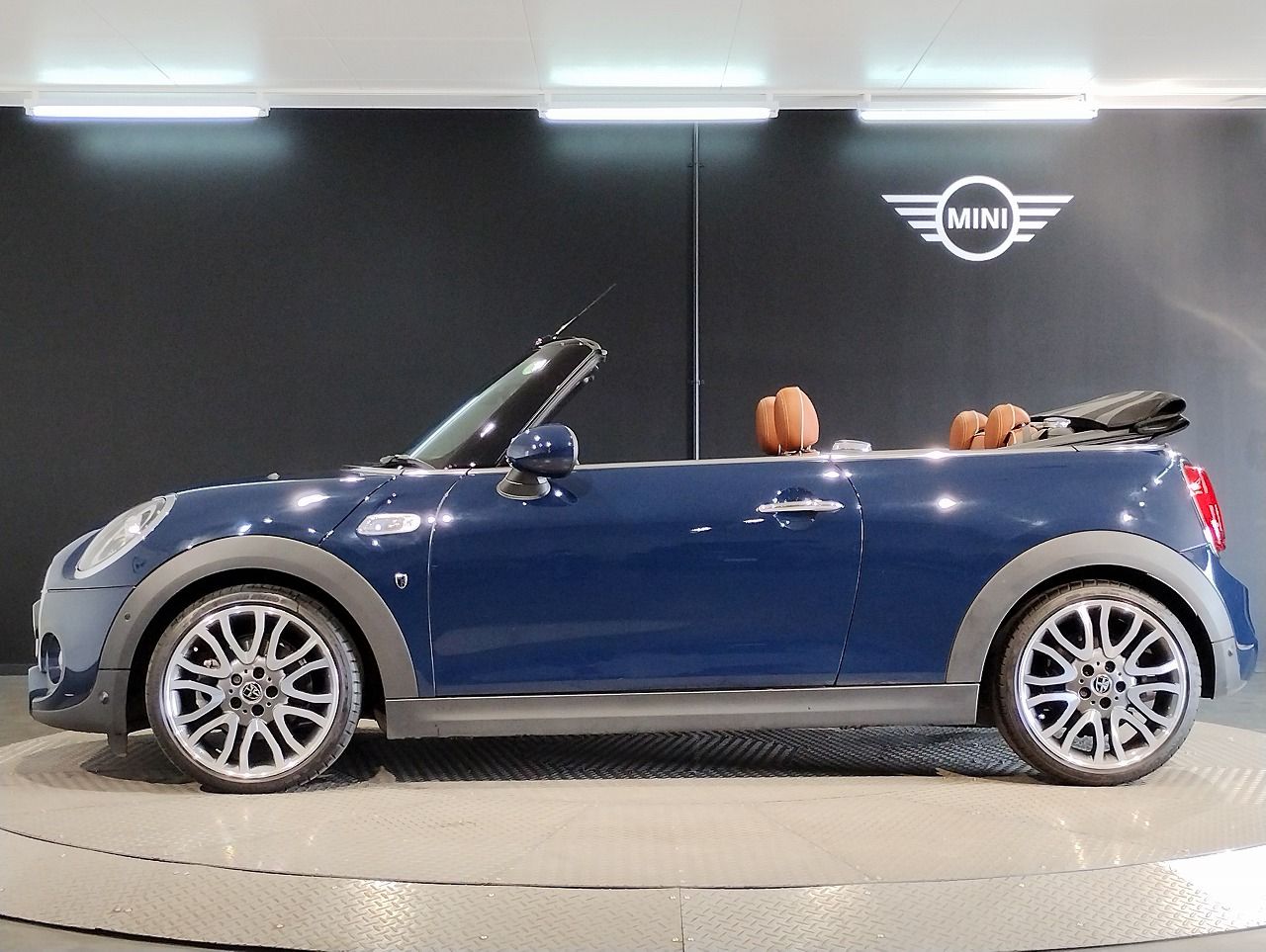 F57 MINI Cooper S Convertible LCI