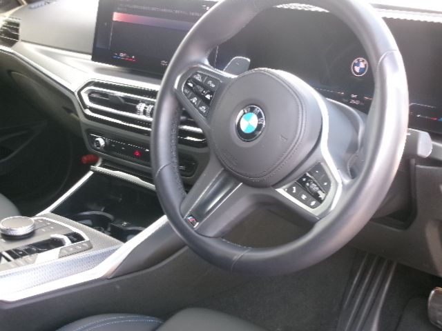 320d xDrive Berline RHD