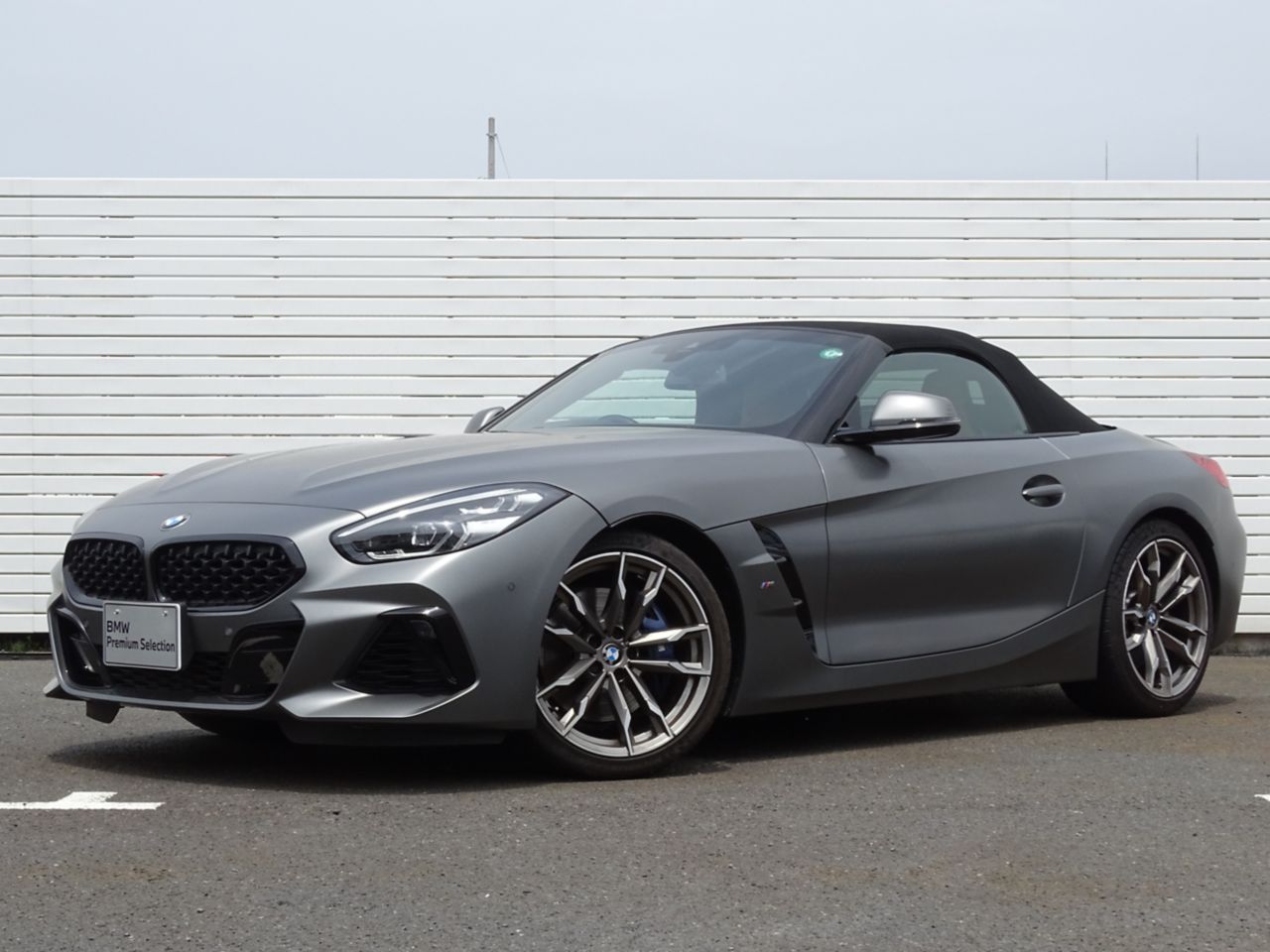Z4 M40i