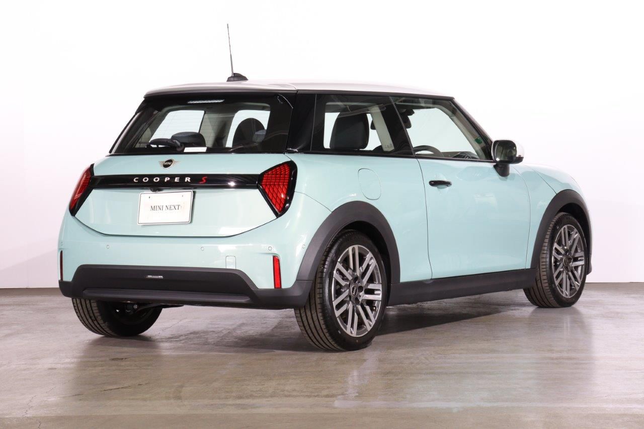 F66 MINI Cooper S 3Dr