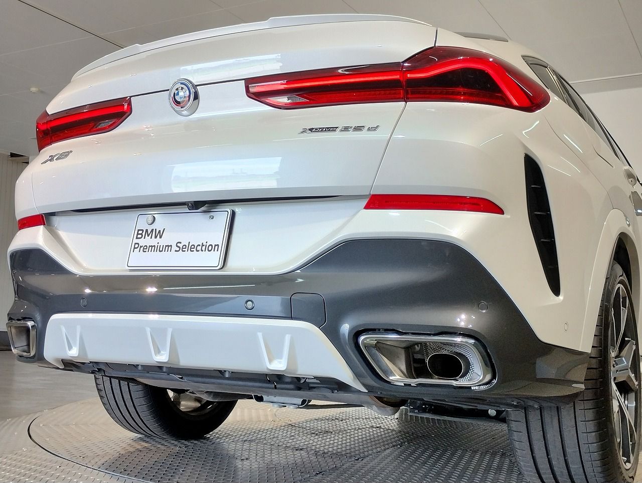 X6 xDrive30d RHD
