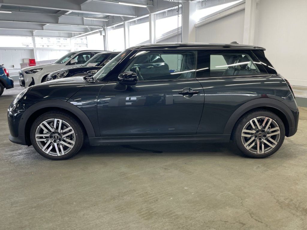 F66 MINI Cooper C 3Dr