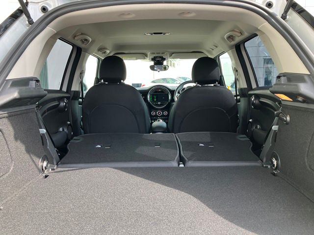 F55 MINI Cooper 5-Door Hatch LCI