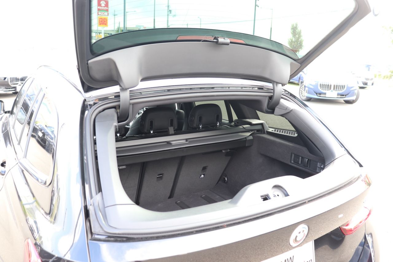 318i Touring RHD