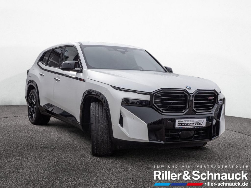 BMW XM