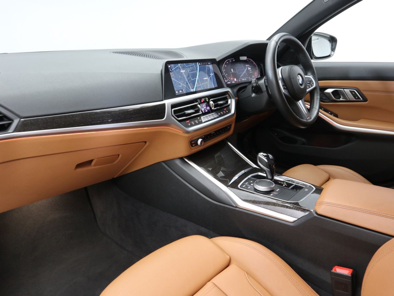 G20 320d xDrive RHD Saloon
