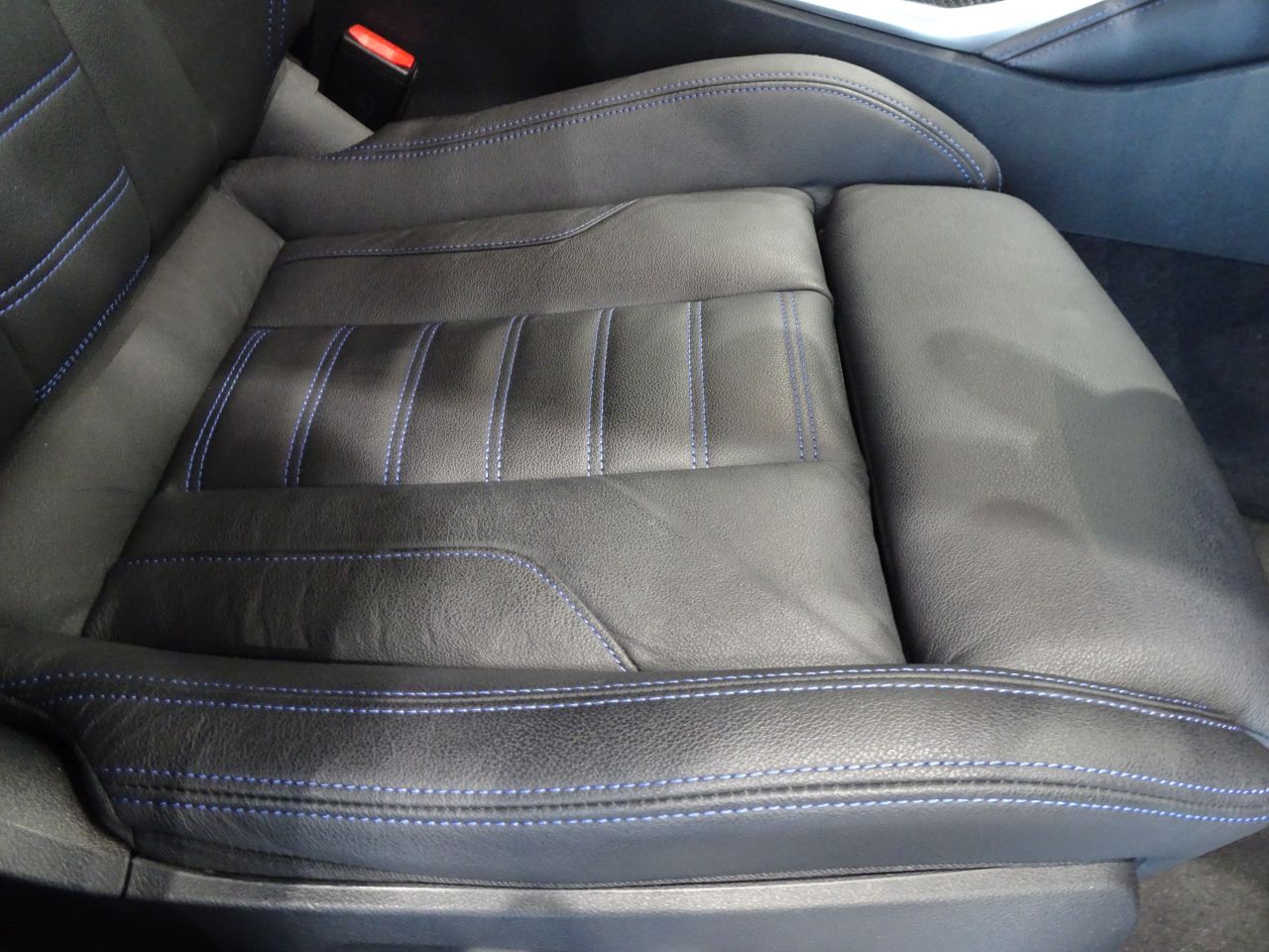 G26 i4 M50 RHD