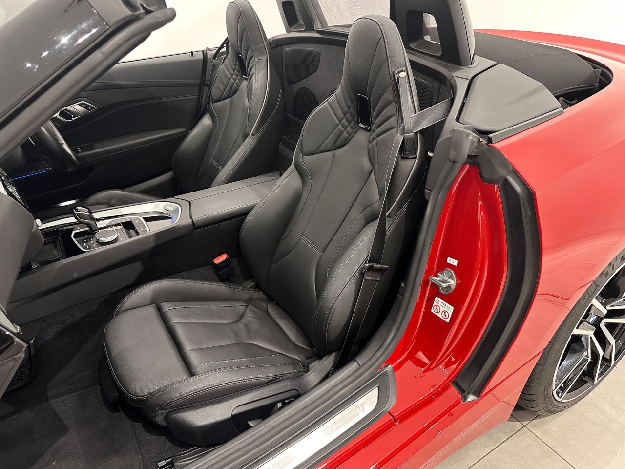 G29 z4 sDrive20i RHD