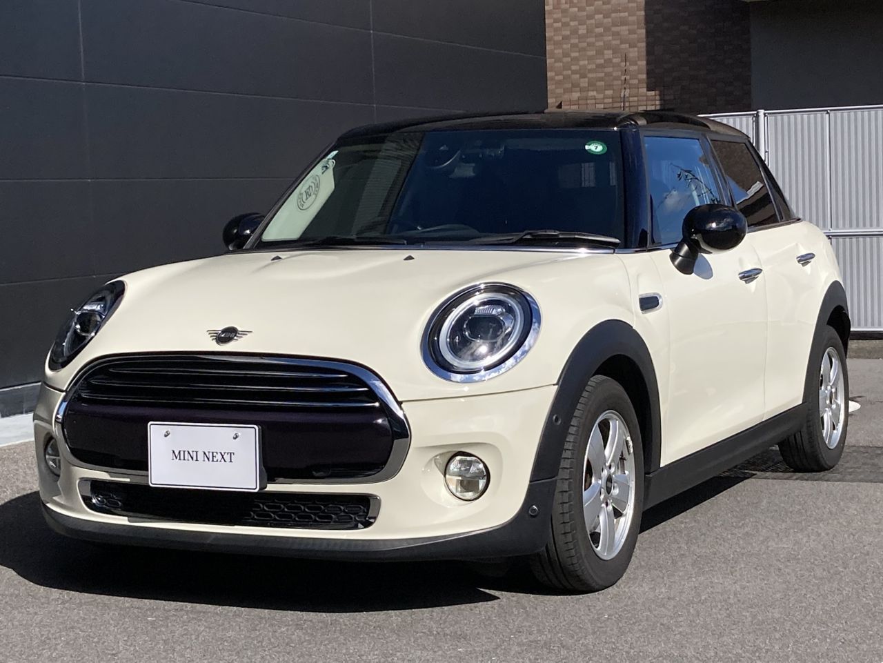 F55 MINI Cooper 5-Door Hatch LCI