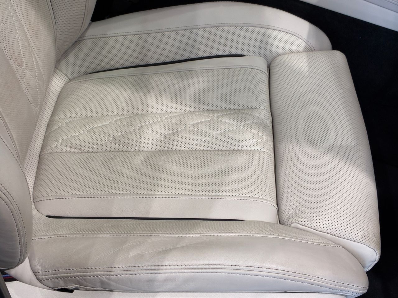 X7 xDrive40d RHD US
