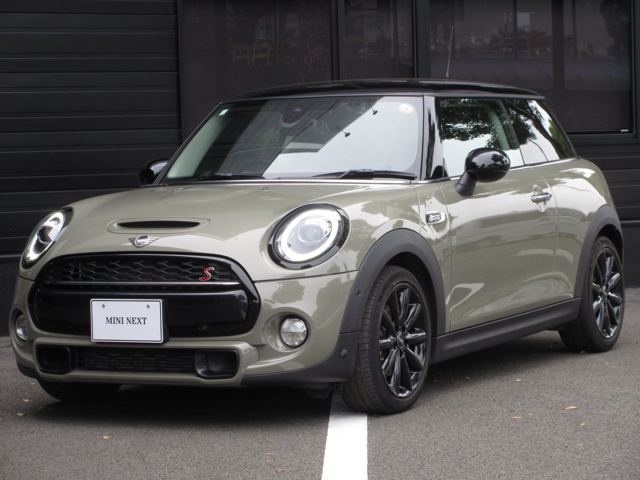 THE NEW MINI COOPER S 3 DOOR.