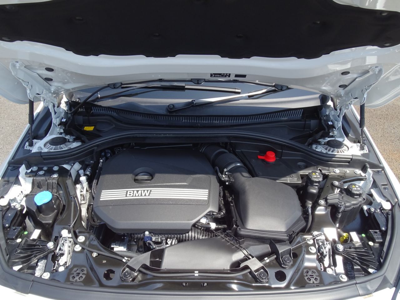 120 Sport Sports Hatch