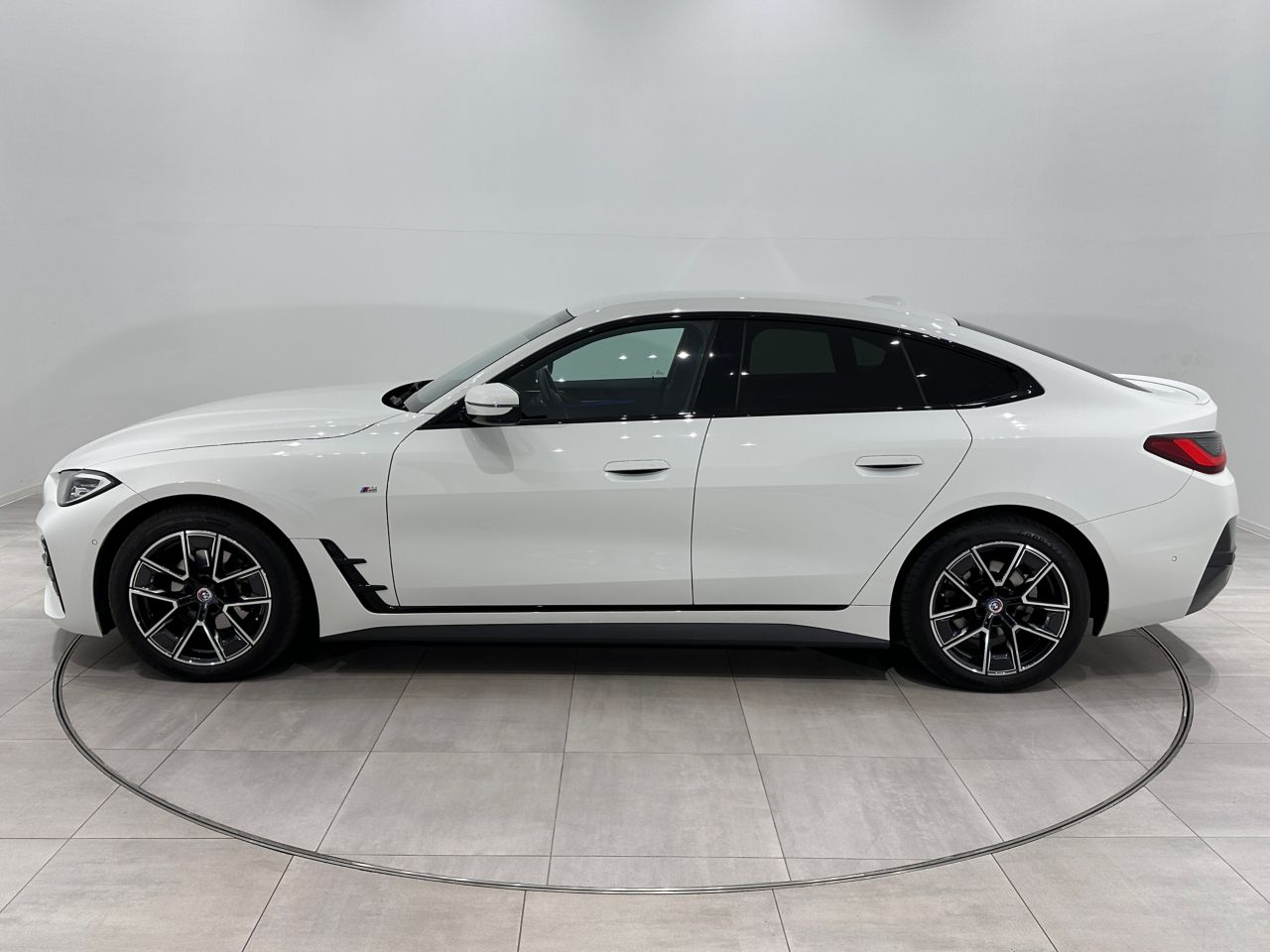 G26 420d xDrive Gran Coupe RHD