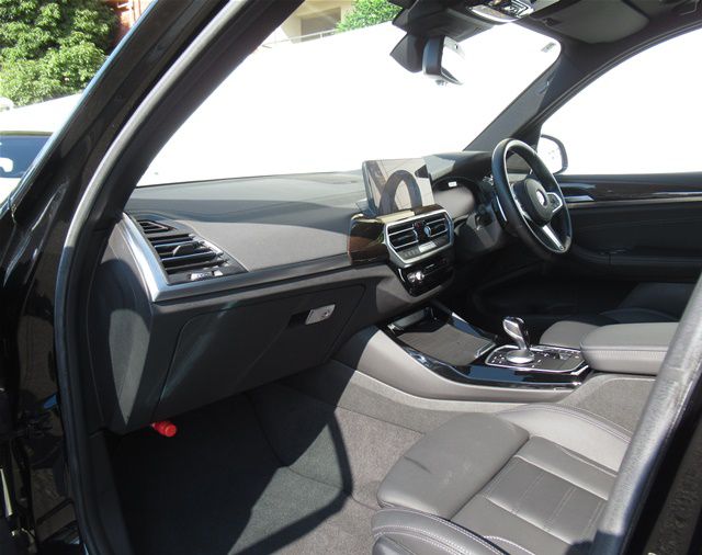 G01 X3 xDrive20d RHD ZA LCI