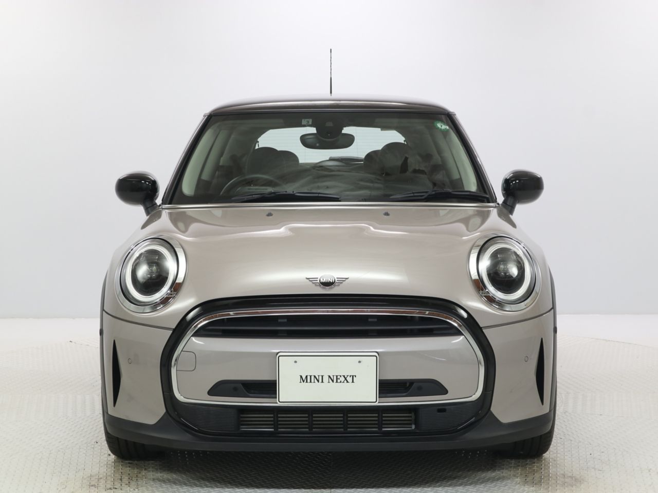 MINI Cooper F56 RHD