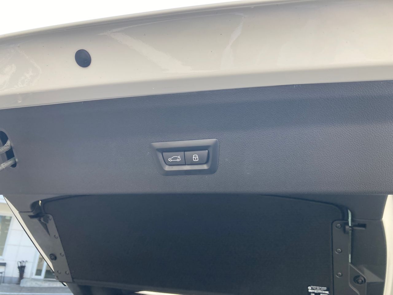 X4 xDrive20d RHD