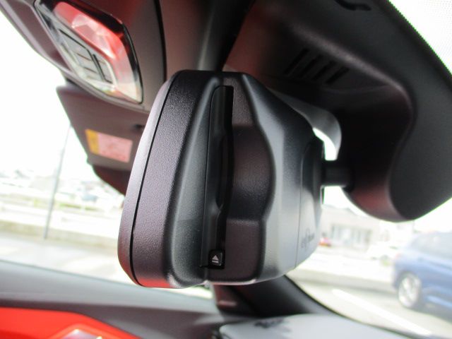 G29 z4 sDrive20i RHD