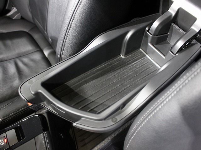 X1 sDrive18i RHD