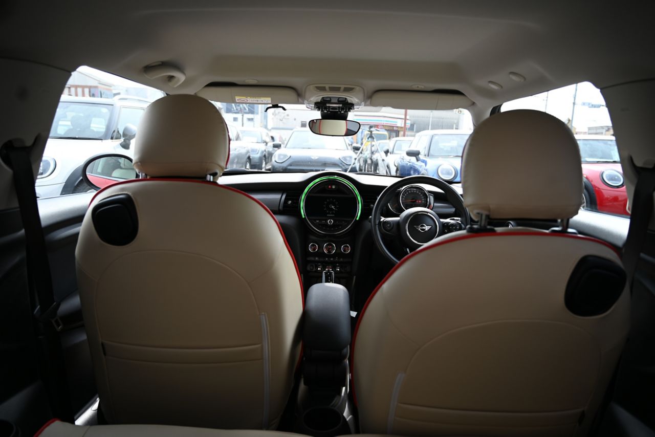 F56 MINI Cooper 3-Door Hatch LCI