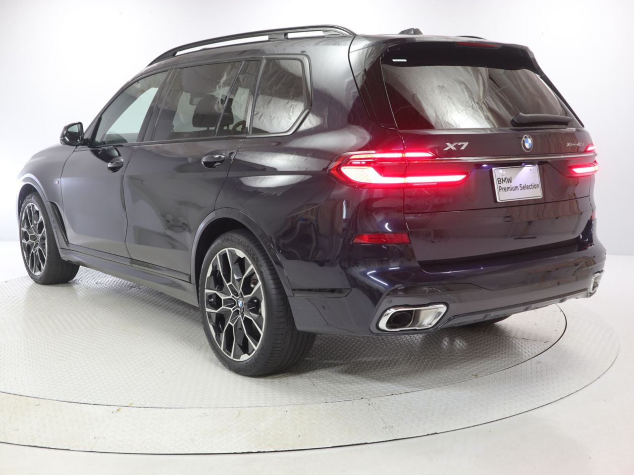 X7 xDrive40d RHD US