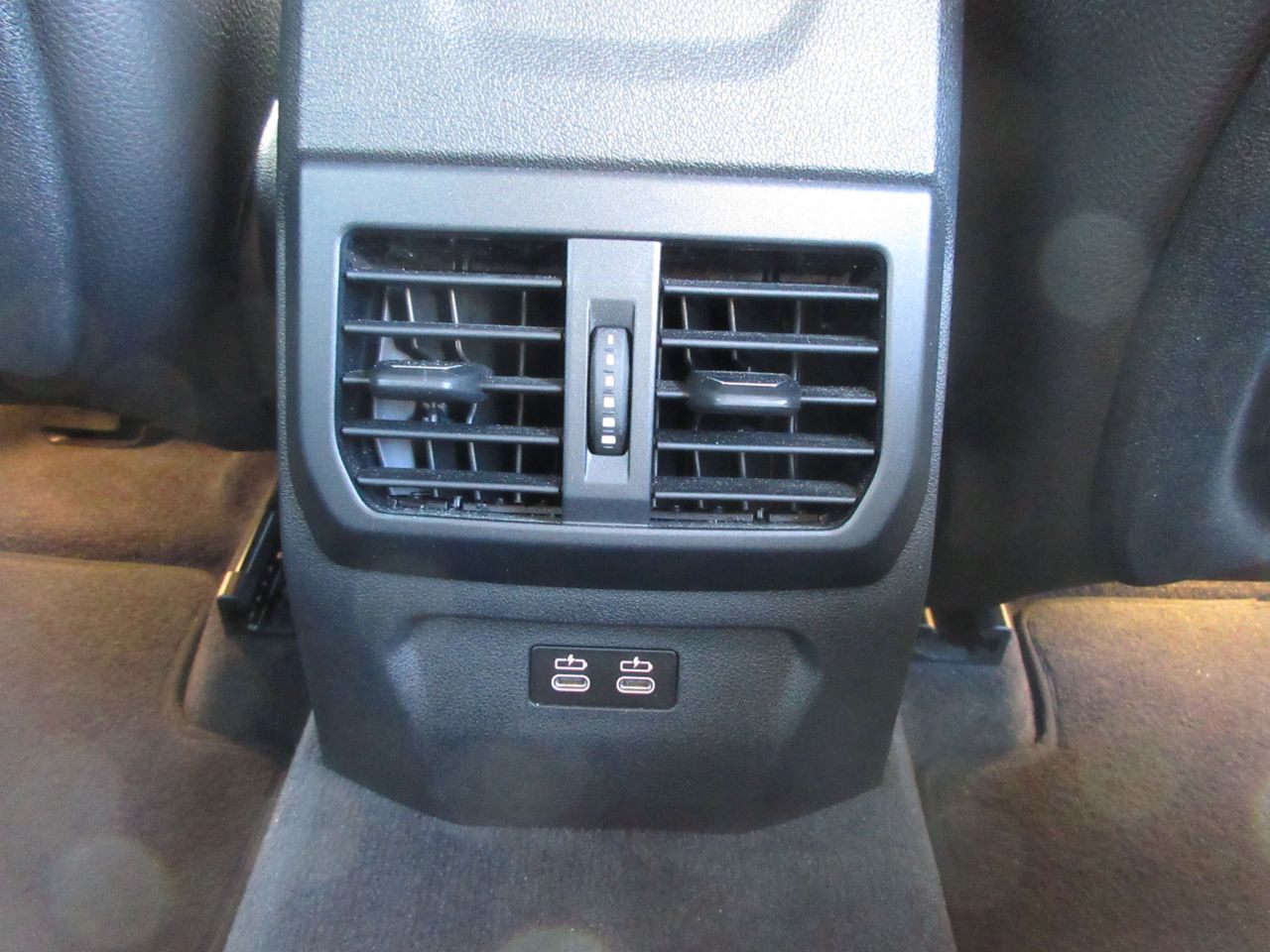 F40 118d Sports Hatch 5-door B47 2.0d