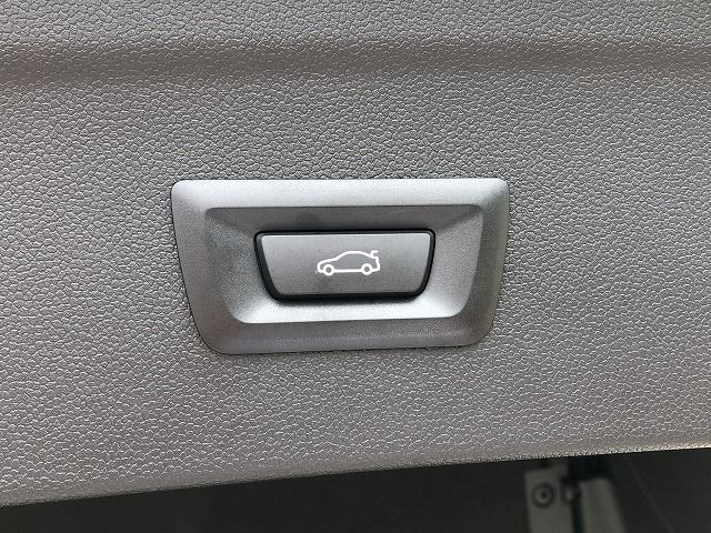 i20 iX xDrive40
