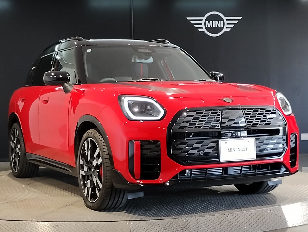 U25 MINI John Cooper Works Countryman ALL4