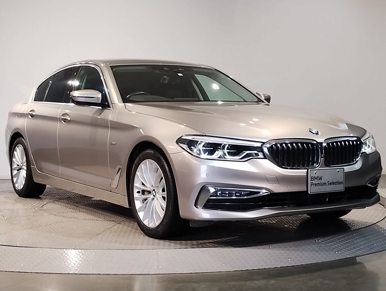 530I