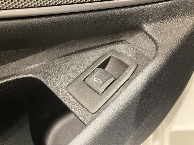 M340i xDrive Berlina