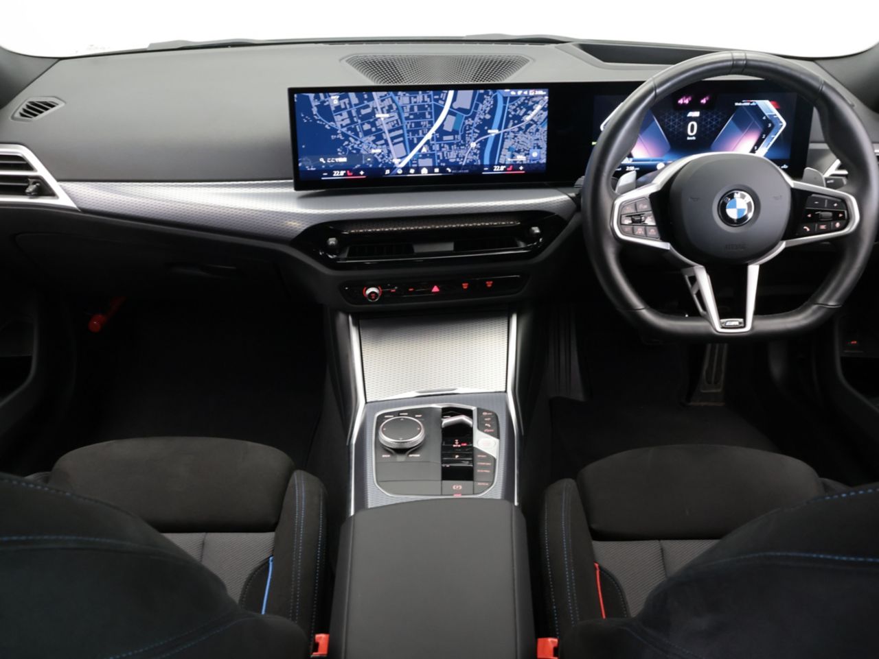 320d xDrive Berline RHD