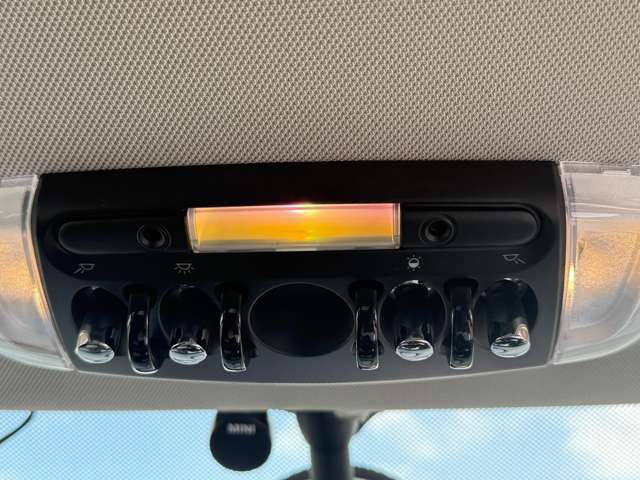 F55 COOPER D (AT)