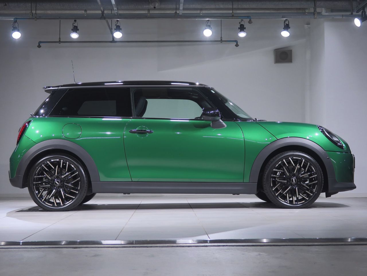 F66 MINI Cooper S 3Dr