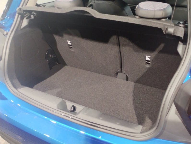 F66 MINI Cooper C 3Dr