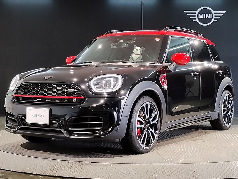 THE MINI JOHN COOPER WORKS CROSSOVER ALL4.