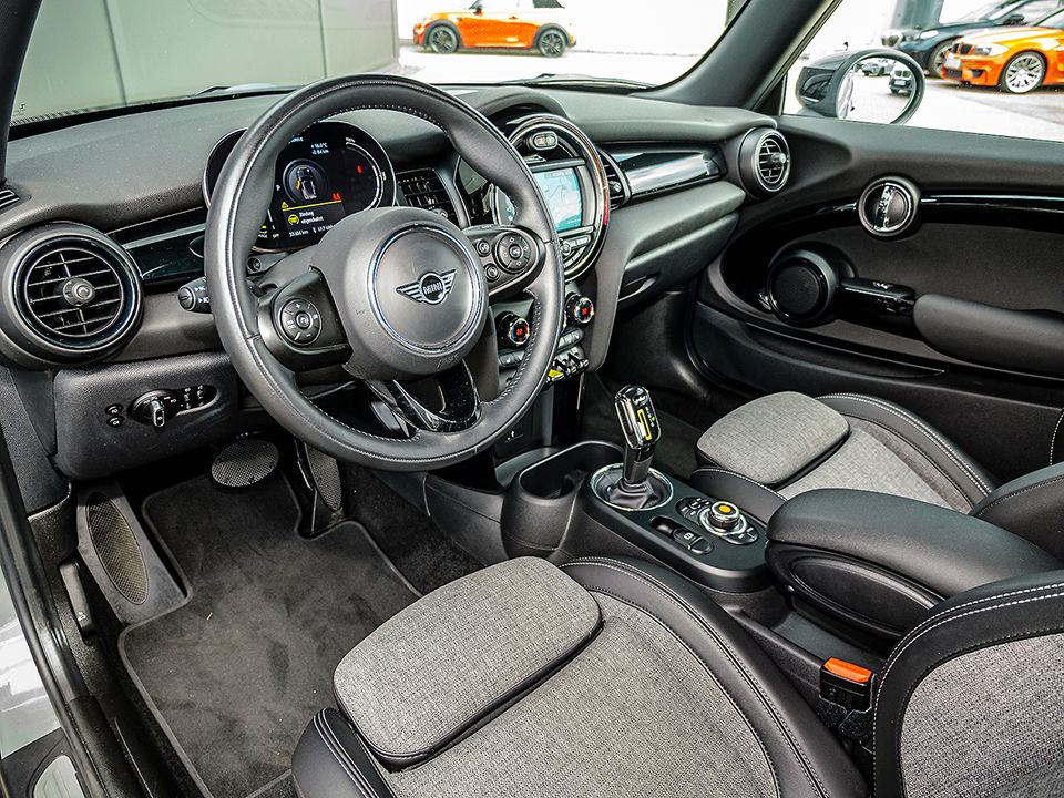 MINI Cooper SE