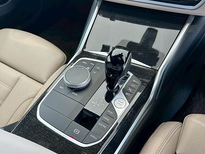 G20 330e Saloon RHD MX