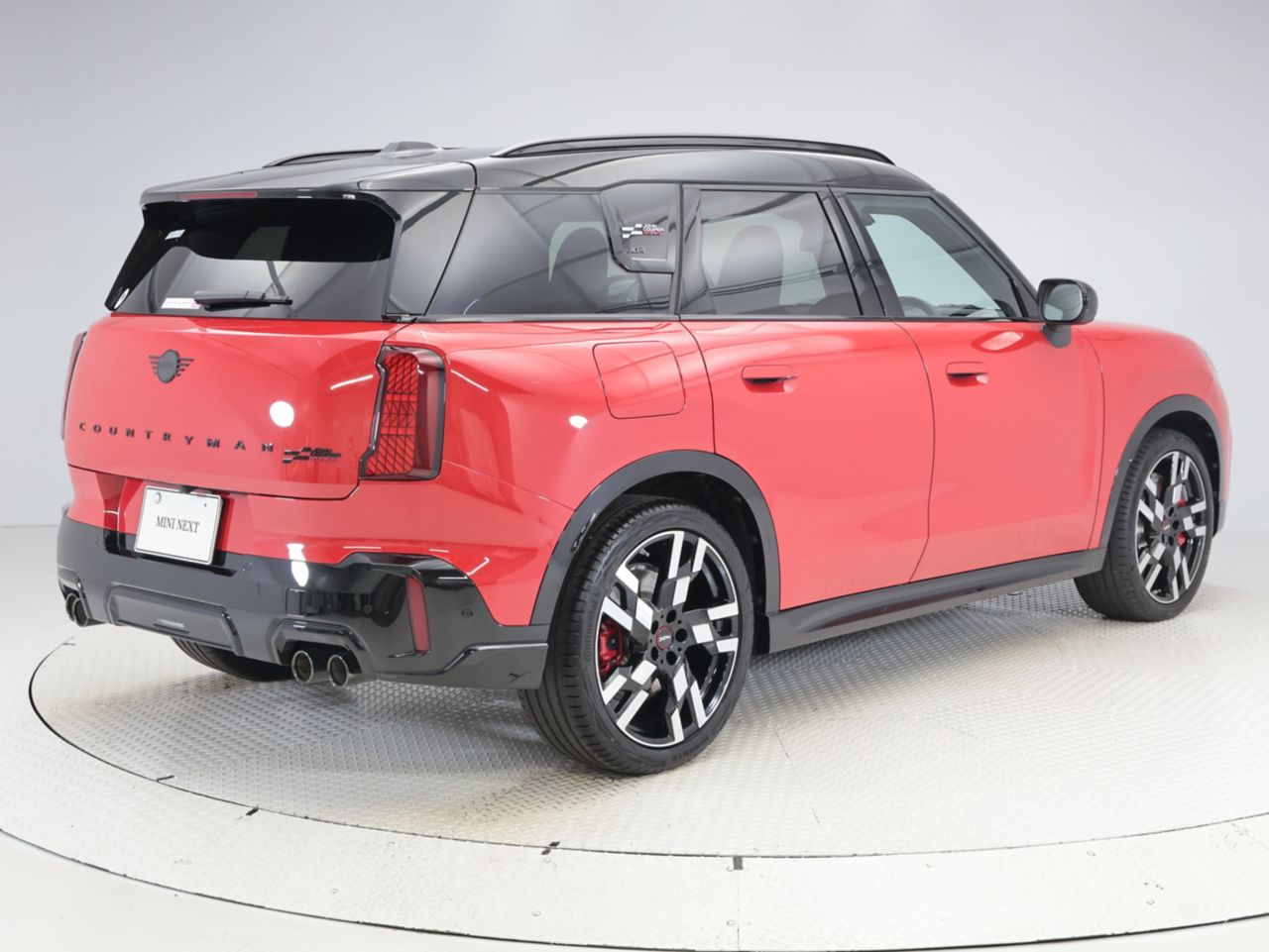 U25 MINI John Cooper Works Countryman ALL4