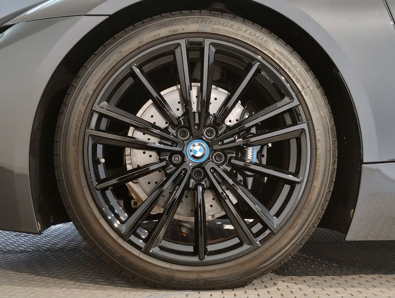 I15 i8 Roadster B38 1.5i
