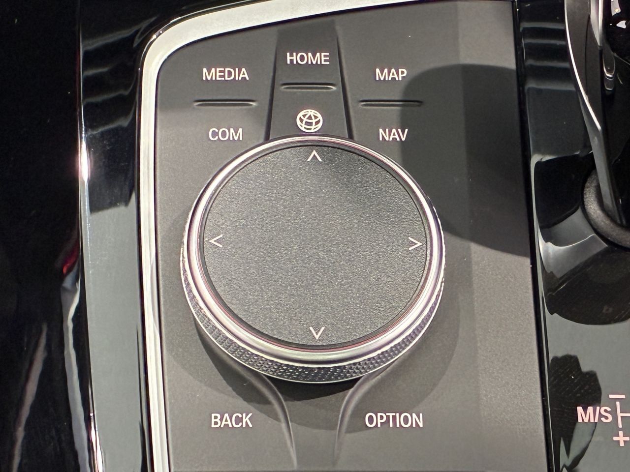 X4 xDrive20d RHD