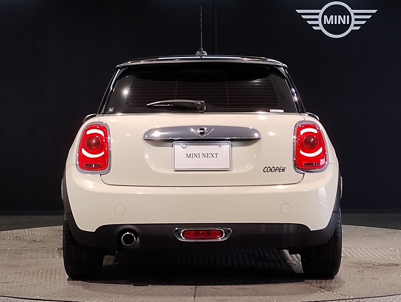 F56 MINI COOPER