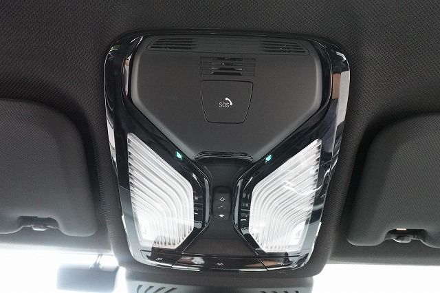 G01 X3 M40i RHD ZA